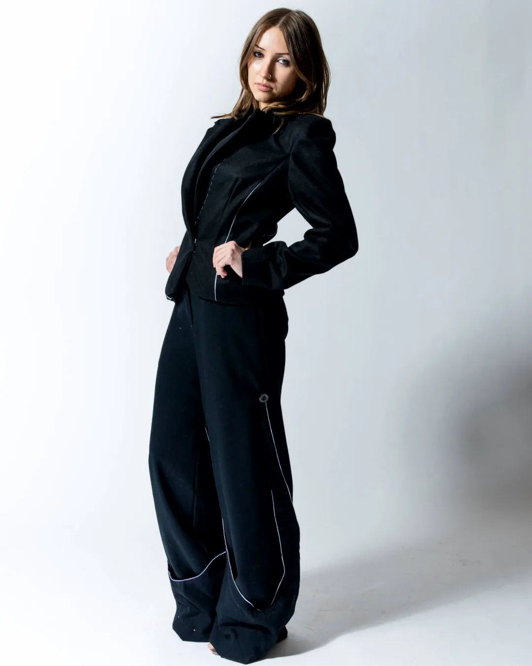 Trace Suit side